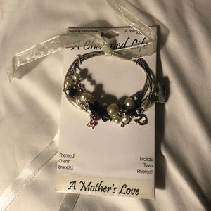 A mother’s love bracelet